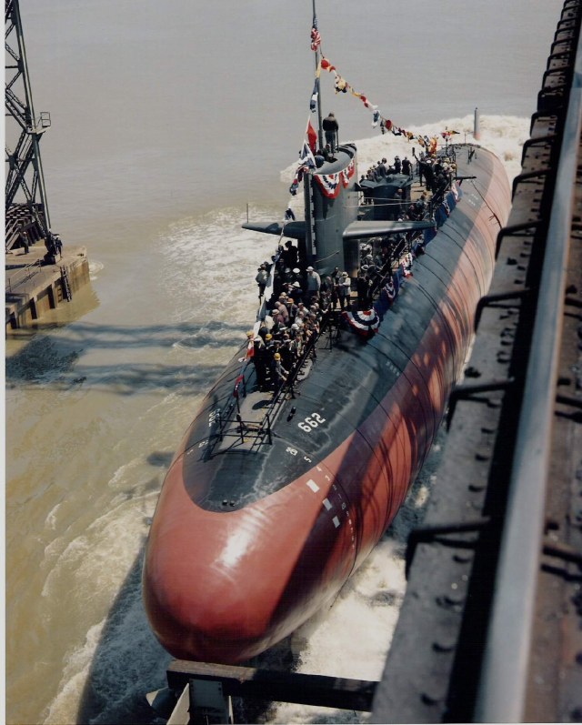 Gurnard (SSN-662) 02 1967.jpg